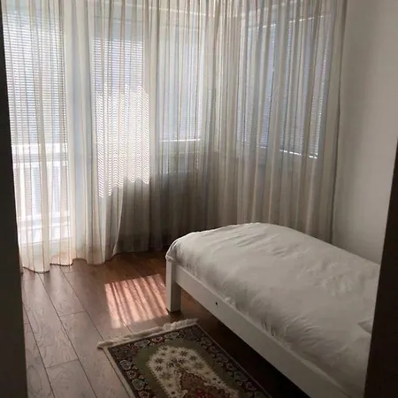 Villa Osik فيلا في اليجا أوسيك