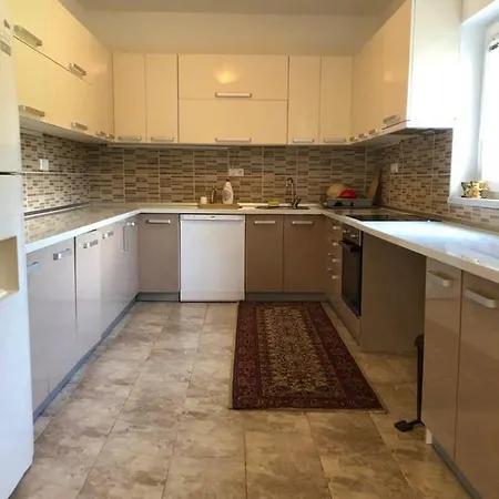 Villa Osik فيلا في اليجا أوسيك Sarajevo